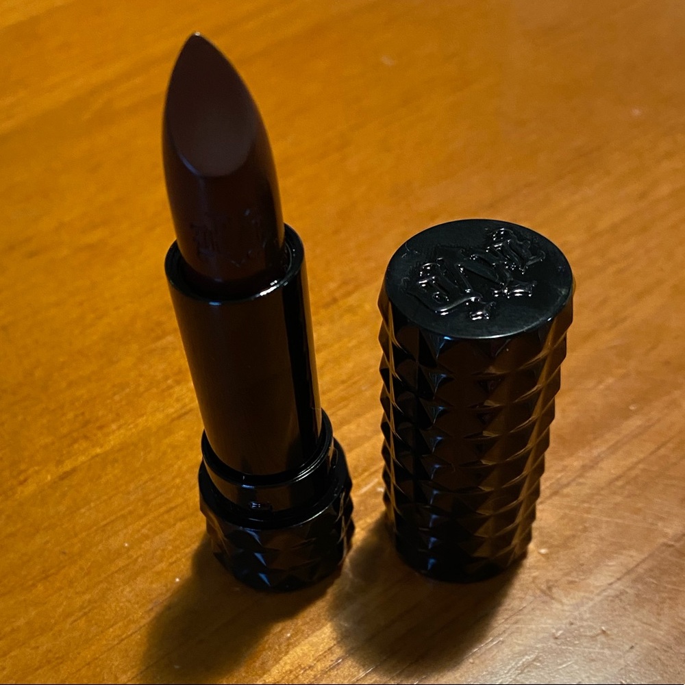 Kat Von D Studded Kiss Lipstick 💄 - Picture 4 of 15